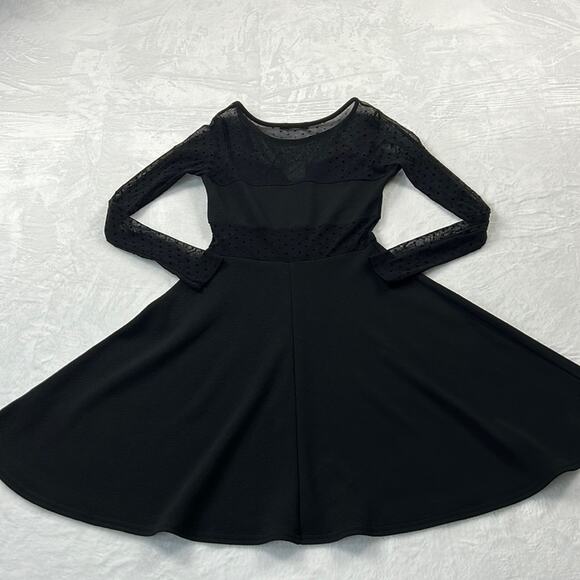 Boohoo Peekaboo mesh fit and flare little black cocktail party dress, size 4 - Picture 1 of 8